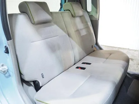 Toyota Pixis Space