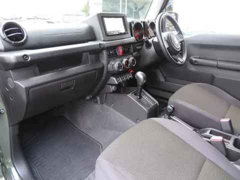 Suzuki Jimny Sierra