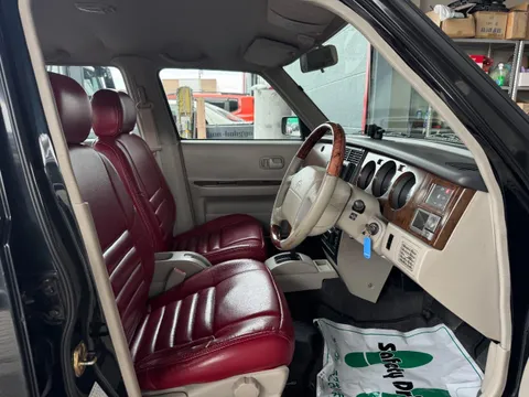 Nissan Rasheen