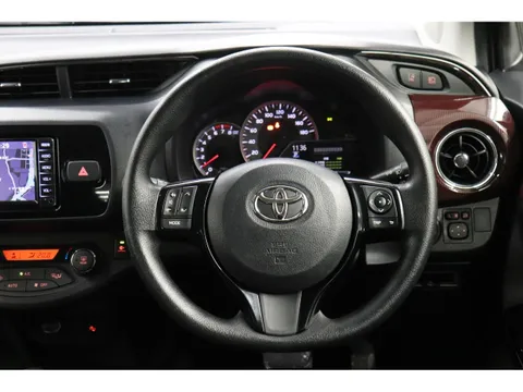 Toyota Yaris (Vitz)