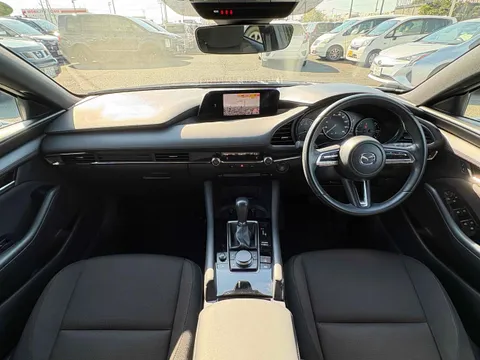 Mazda MAZDA3 Fastback