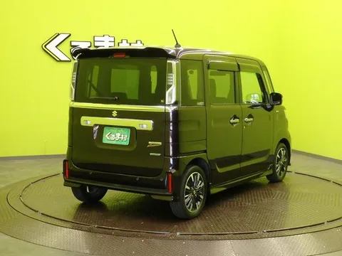 Suzuki Spacia Custom