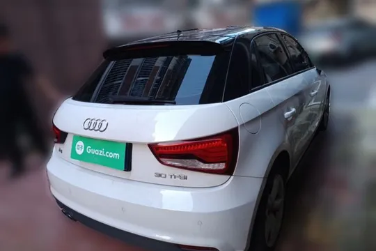 Audi A1