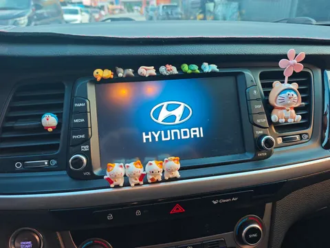 Hyundai Mistra