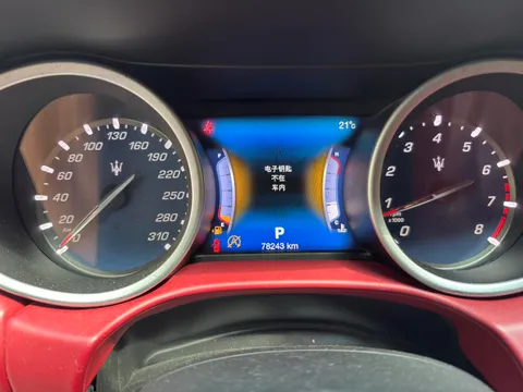 Maserati Ghibli