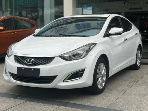 Hyundai Elantra (Avante)