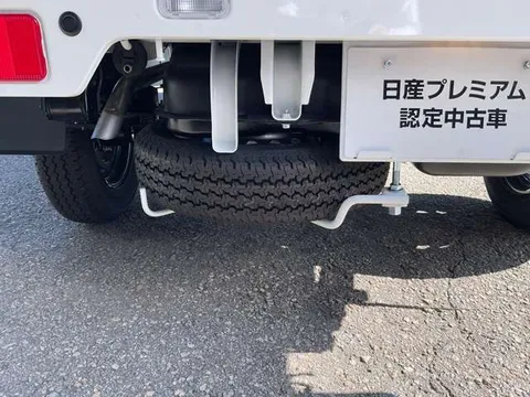 Nissan Clipper Truck