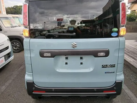 Suzuki Spacia Gear
