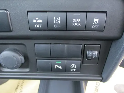 Nissan Clipper Truck