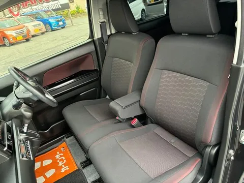 Suzuki Wagon R Stingray