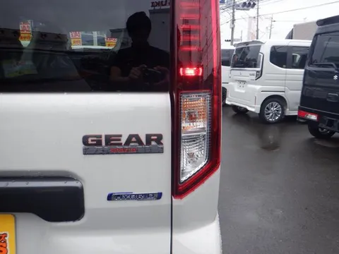 Suzuki Spacia Gear
