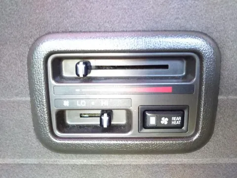 Toyota HiAce Wagon