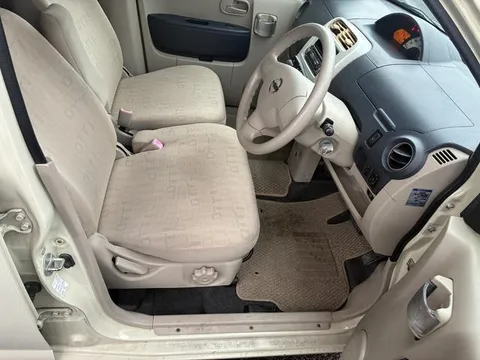 Nissan Otti