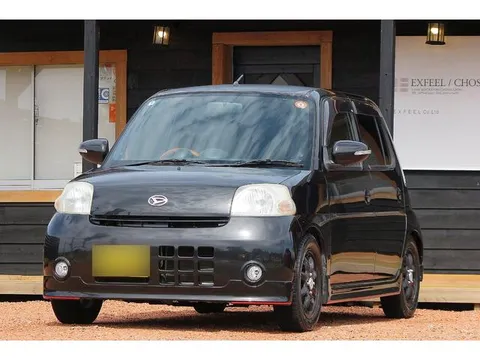 Daihatsu Esse