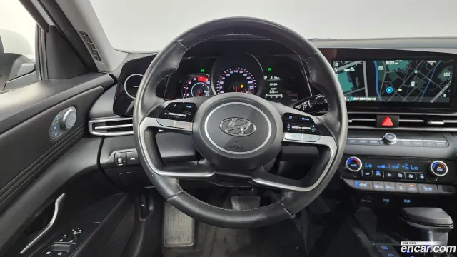 Hyundai Elantra (Avante)