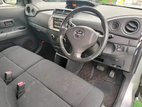 Toyota bB