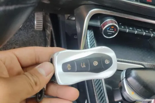 Geely Monjaro