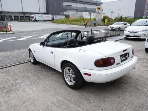 Mazda Eunos Roadster