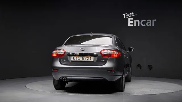 Renault SM3