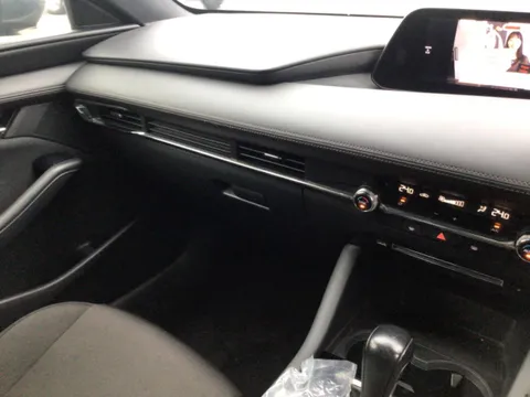 Mazda MAZDA3 Fastback
