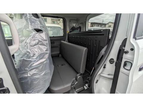 Suzuki Spacia Base