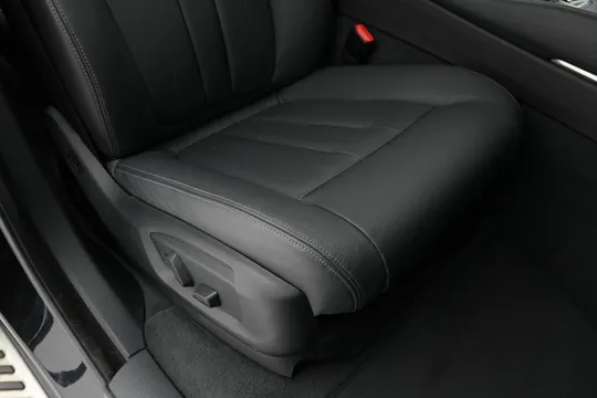 BMW BMW