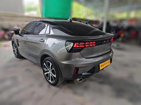 Lynk & Co Lynk & Co 05