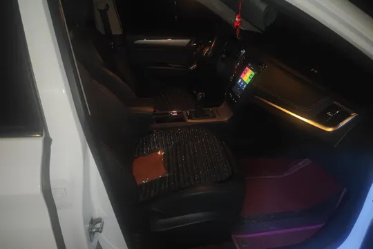 Roewe RX5