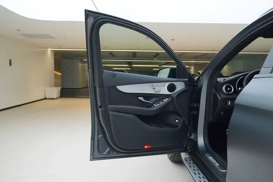 Mercedes-Benz Mercedes-Benz GLC
