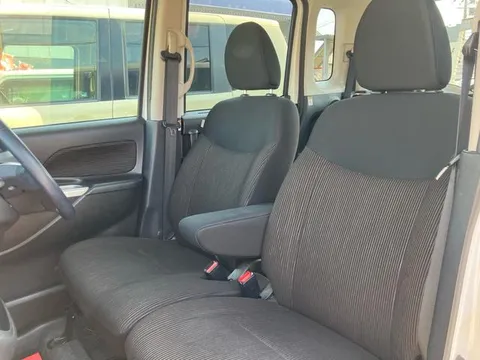 Mitsubishi eK Space Custom