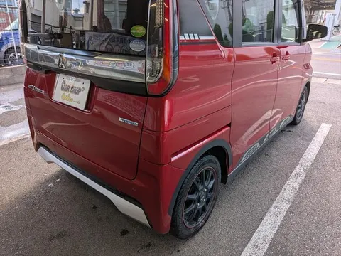 Mitsubishi eK X Space