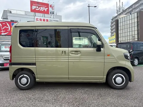 Honda N-VAN Plus Style