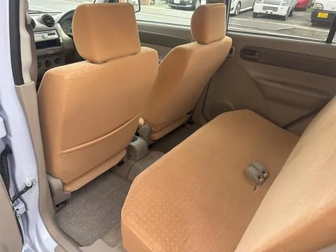 Nissan Pino