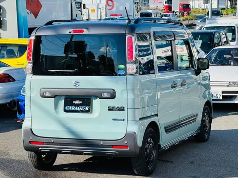 Suzuki Spacia Gear