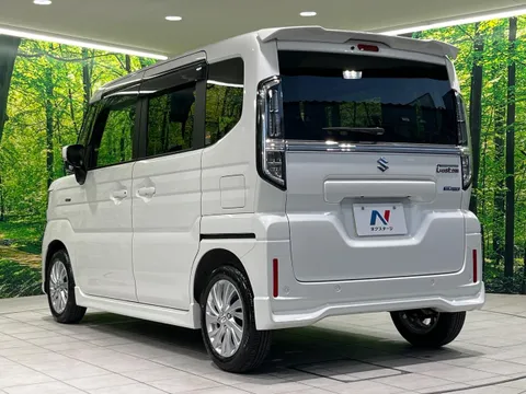 Suzuki Spacia Custom