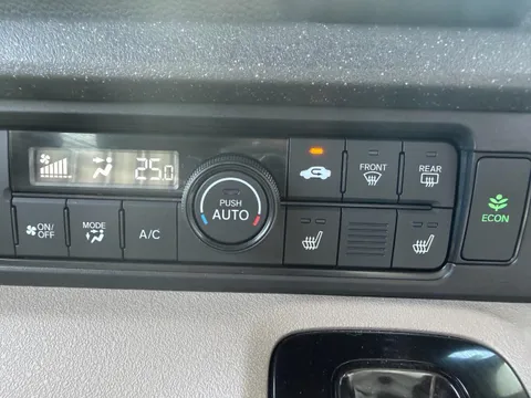 Honda N-BOX Joy