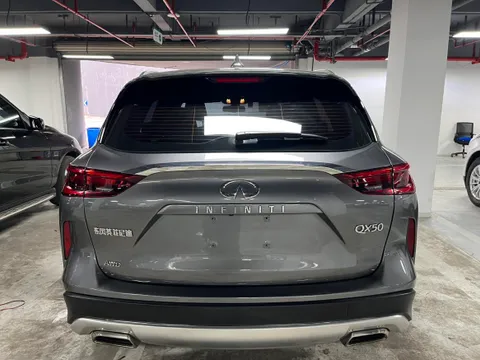 Infiniti QX50