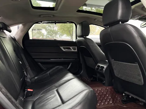 Jaguar XFL