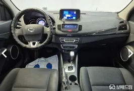 Renault SM3