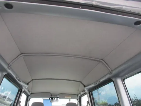 Mitsubishi Minicab Van