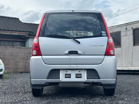 Subaru Pleo