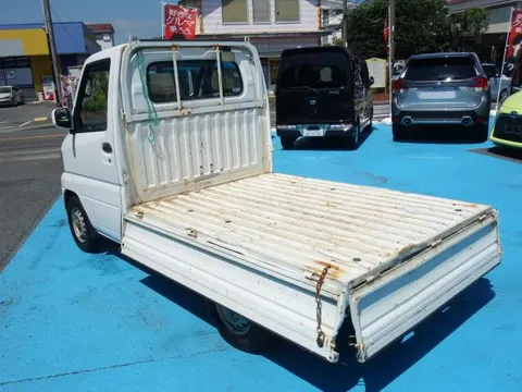 Nissan Clipper Truck