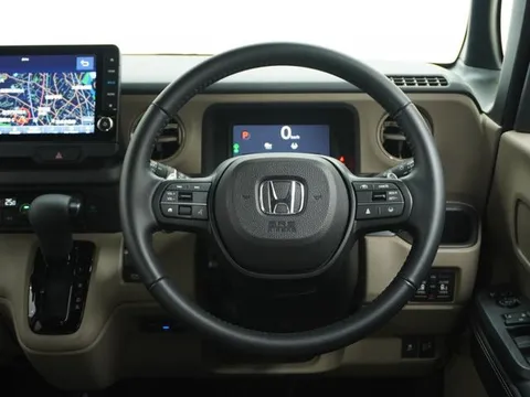 Honda N-BOX Joy