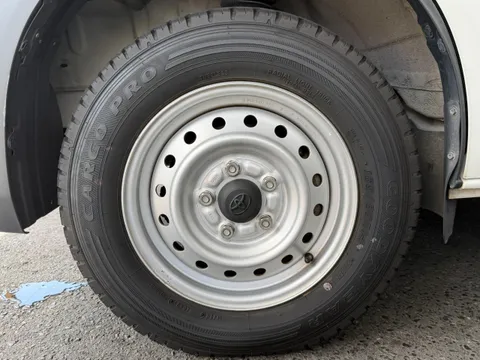 Toyota TownAce Van