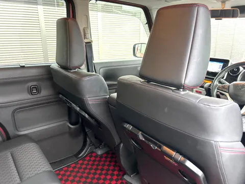 Suzuki Spacia Custom