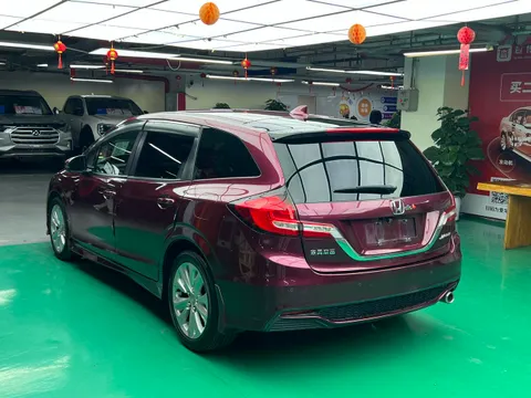 Honda Jade