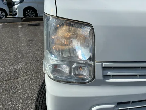 Mitsubishi Minicab Van
