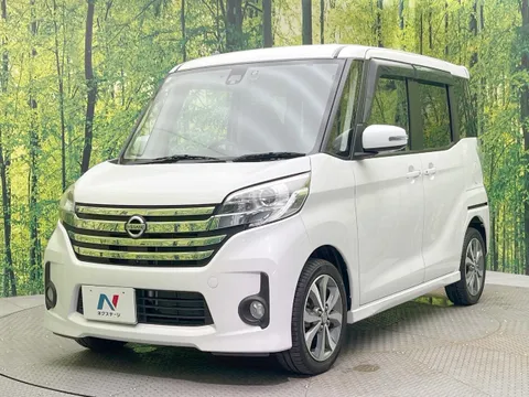 Nissan Dayz Roox