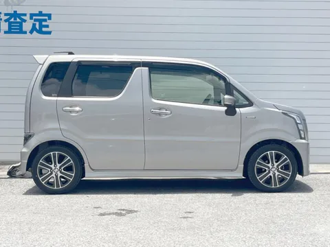 Suzuki Wagon R Stingray
