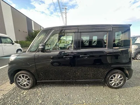 Suzuki Spacia Custom Z